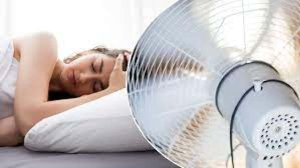 ragazza che dorme con ventilatore-Foto: centrometeoitaliano.it